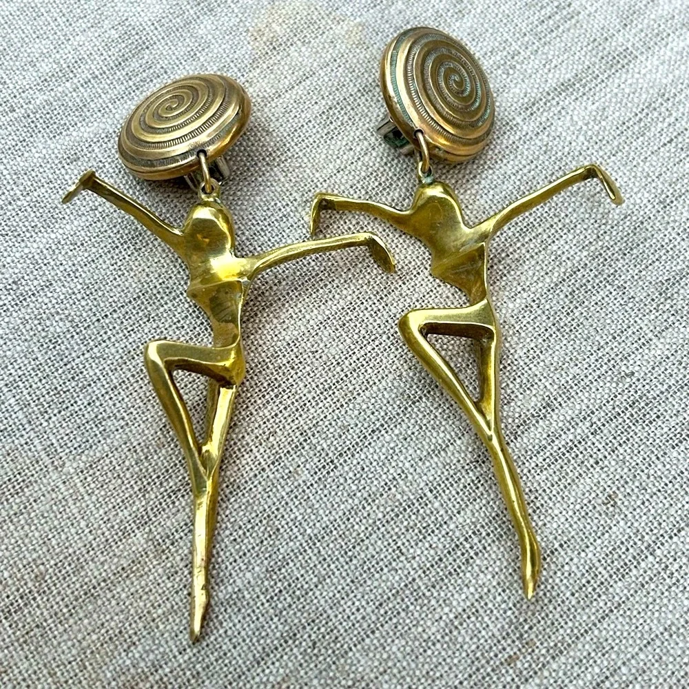 Vintage Brass Earrings Clip On Sculptural Modernist Ballet Dancer Ladies - Picture 1 of 11